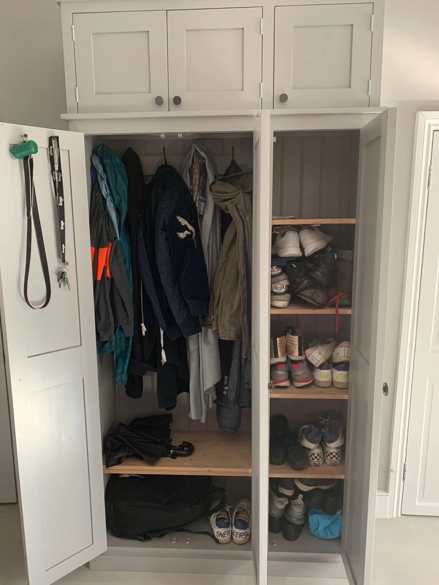 **3 Door Hall, Utility Room, Toys, Cloak Room Coat & Shoe OPTION 1 with Extra Top Box Storage Cupboard (35 cm deep)