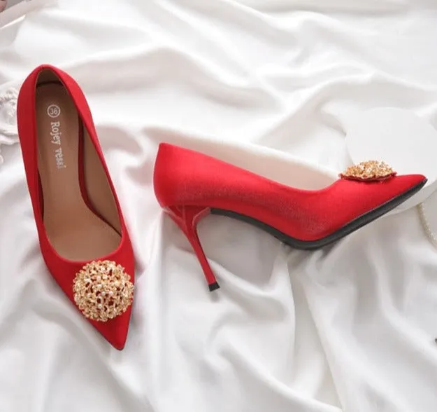 9 cm Red Wedding Shoes Pearl Metal Decoration Silk Satin High Heels for Chinese Wedding