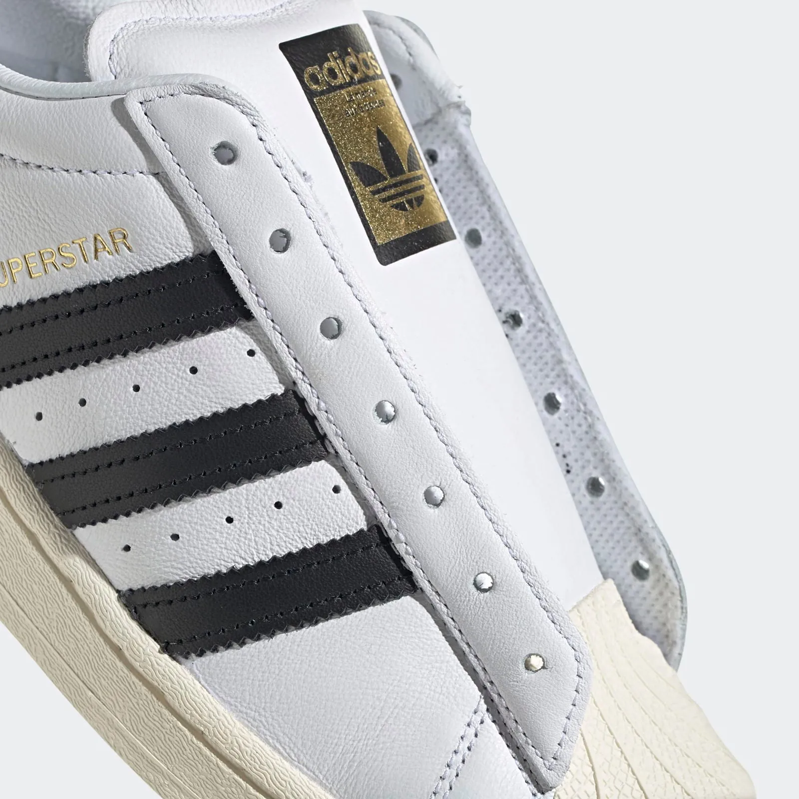 adidas Originals Unisex Superstar Laceless Shoes - White Black