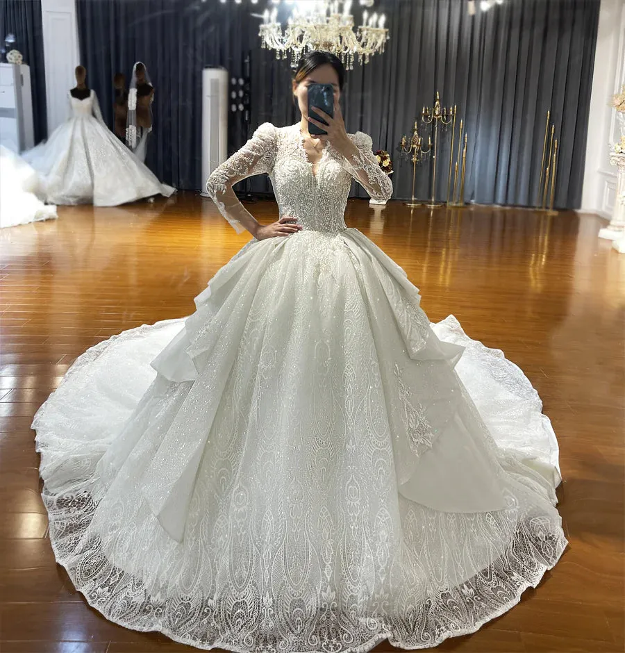 Affordable Luxury Long Sleeve Ball Gown Wedding Dress Low V neckline Low Back Lace Glitter Wedding Dress vestido de novia robe de marie plus size wedding dress