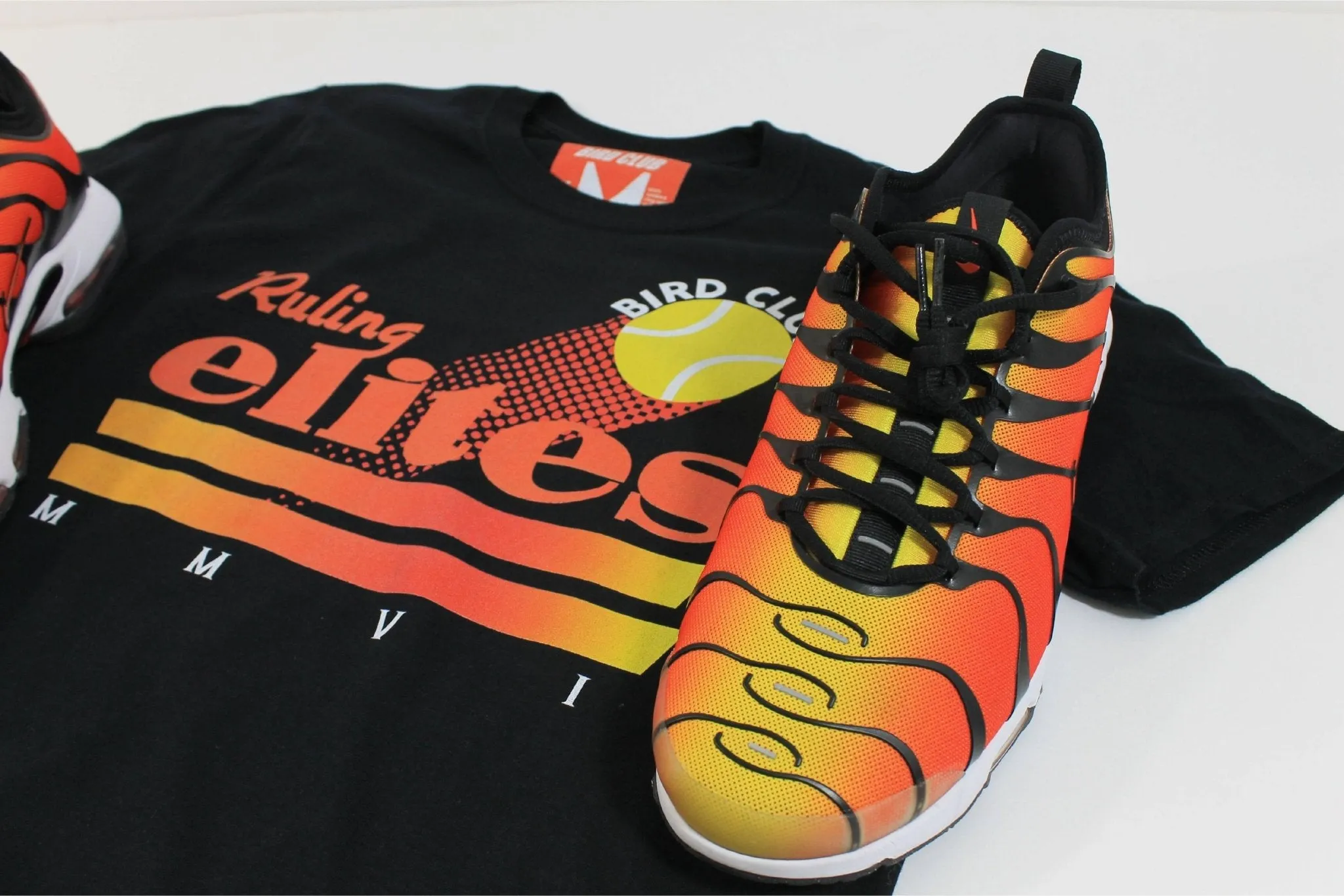 Air Max Plus Sneaker Tees "Sunset"