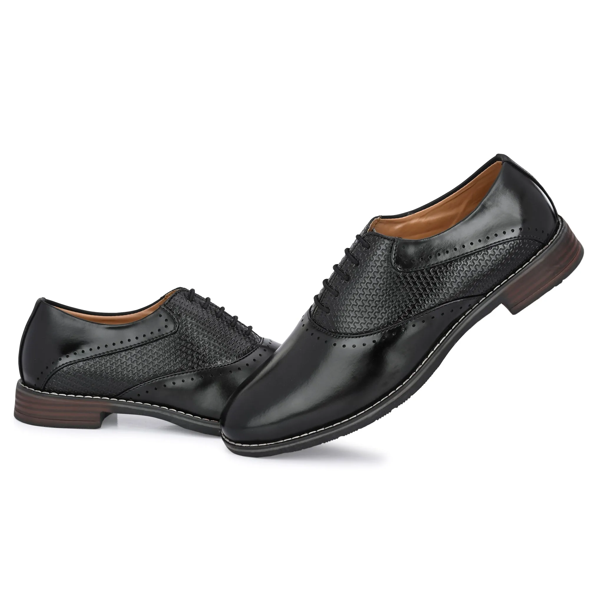 Attitudist Unisex Handcrafted Oxford Gradient Black Formal Laceup Derby Shoes With Semi Chatai Design