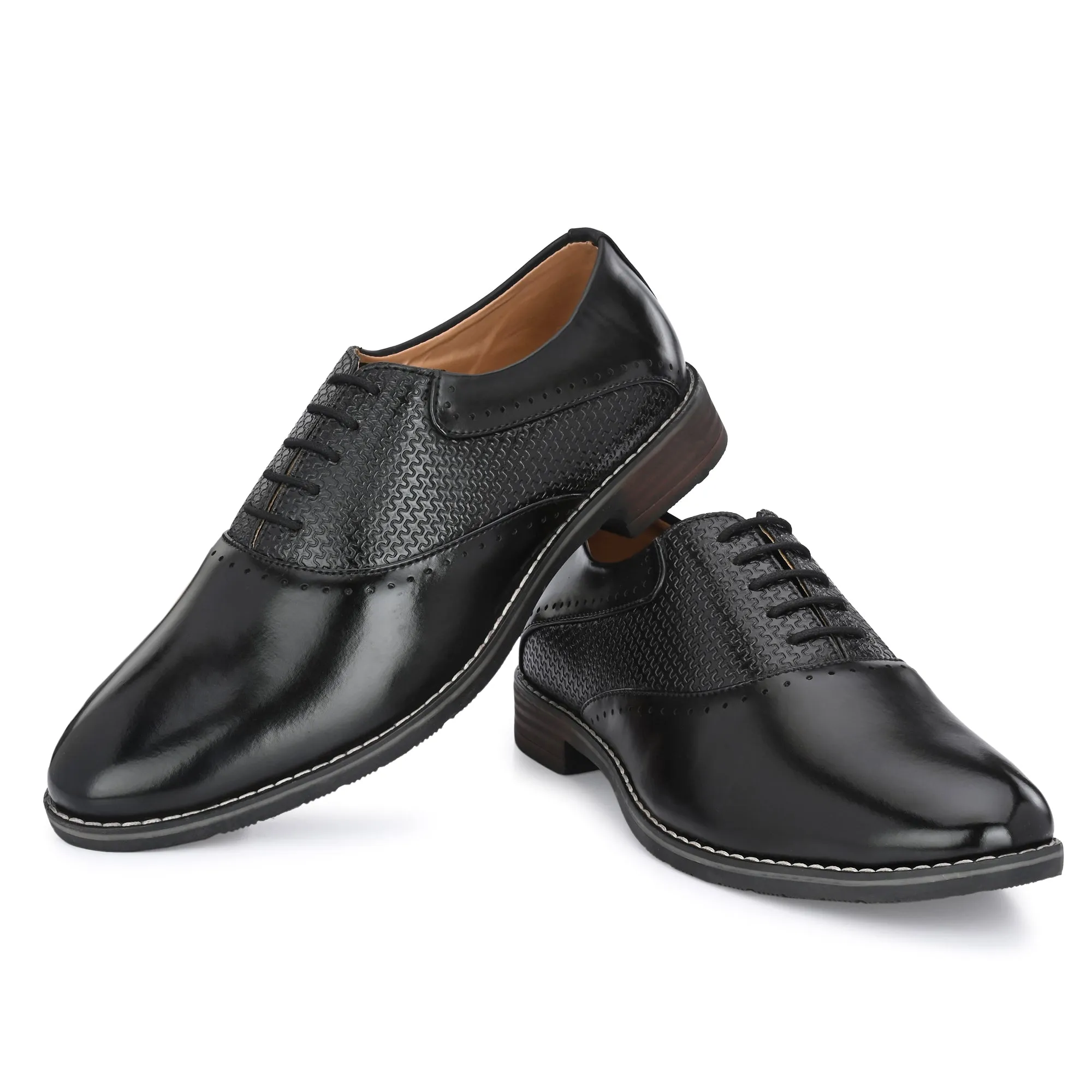 Attitudist Unisex Handcrafted Oxford Gradient Black Formal Laceup Derby Shoes With Semi Chatai Design