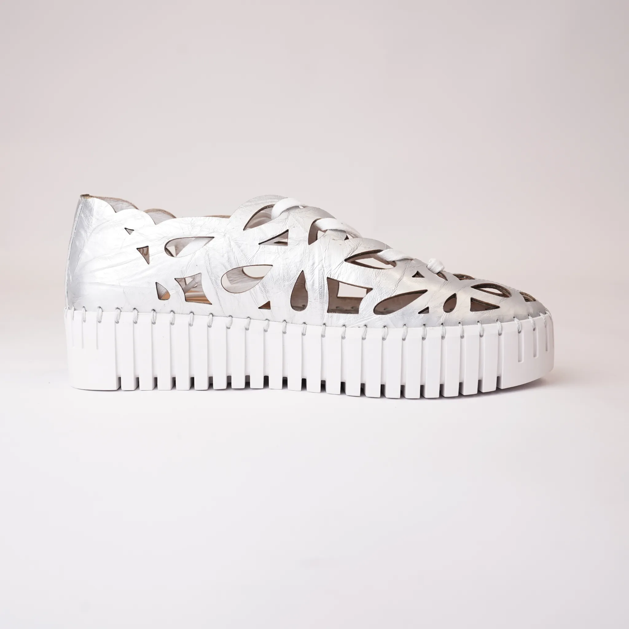 Bello White & Silver Shrunken Leather Sneakers