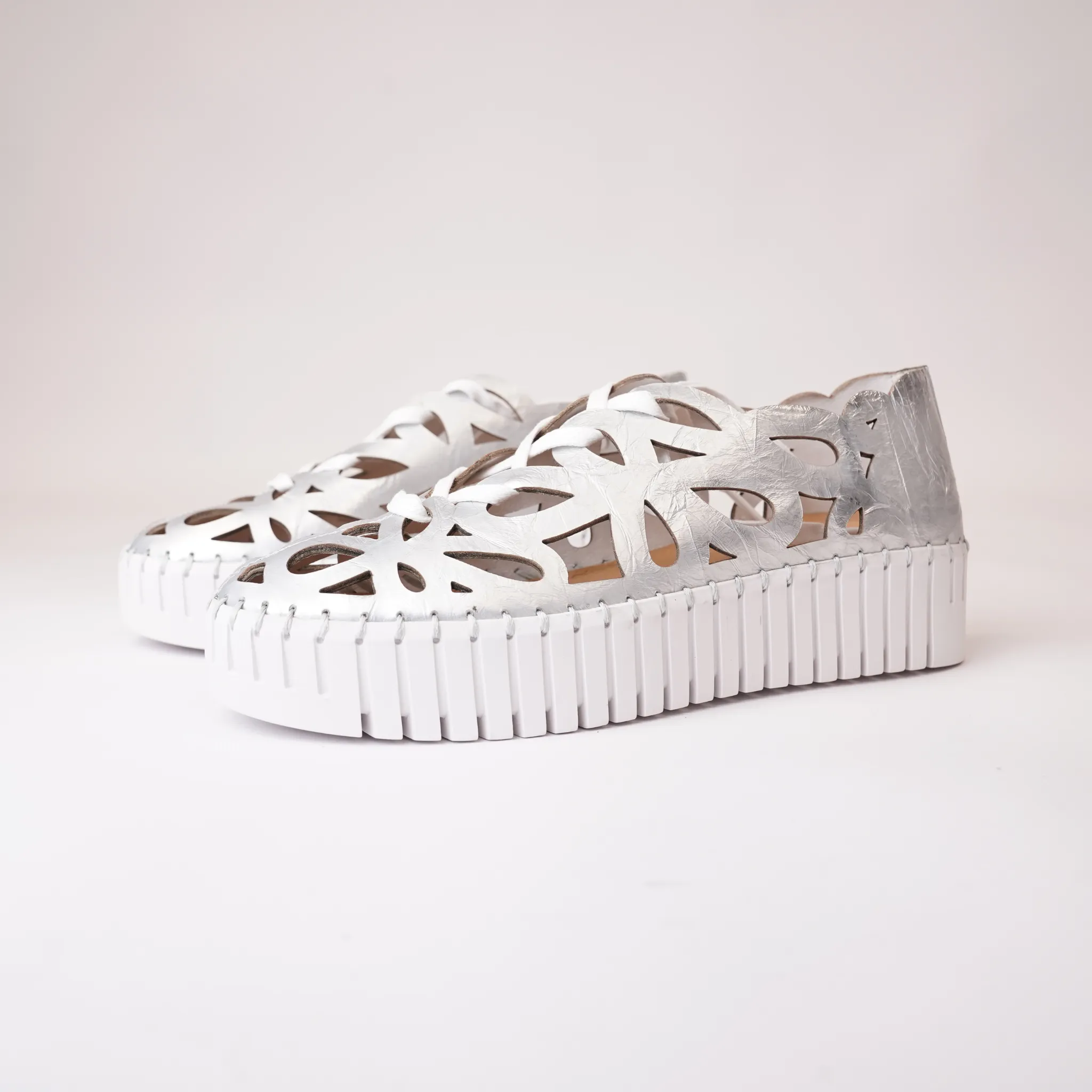 Bello White & Silver Shrunken Leather Sneakers