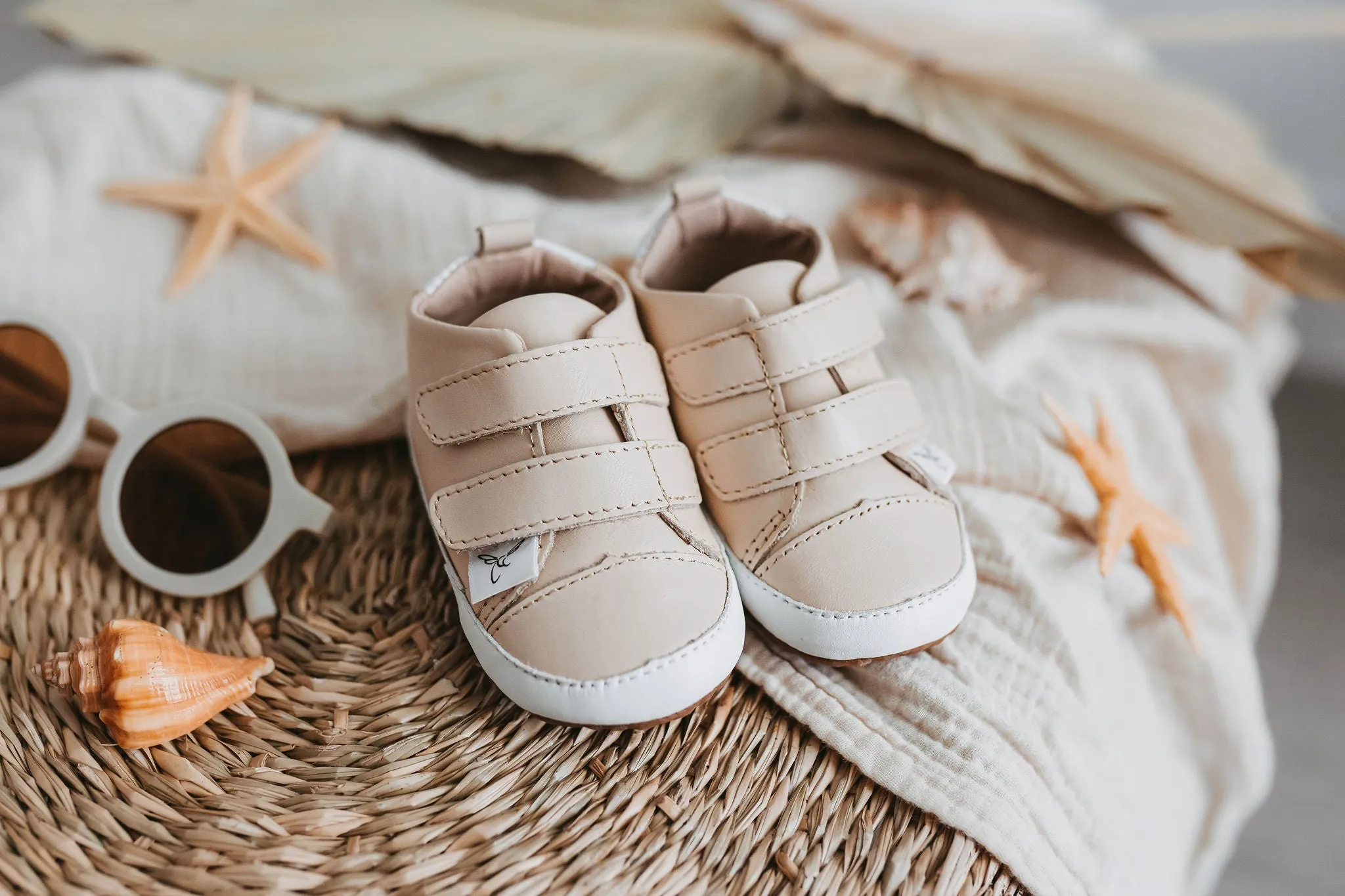 Casual Cream Low Top