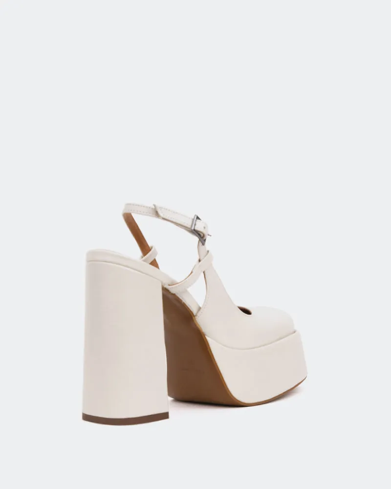 Cave, Off White Leather/Cuir Blanc Cassé