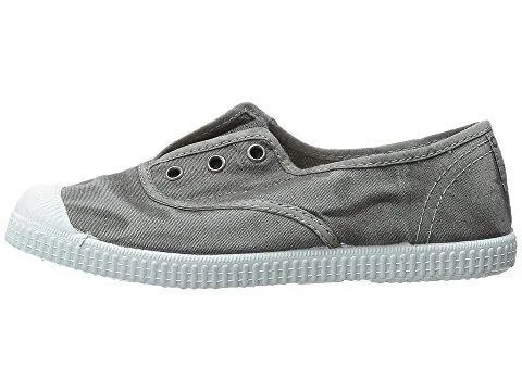 Cienta Canvas Laceless Sneaker