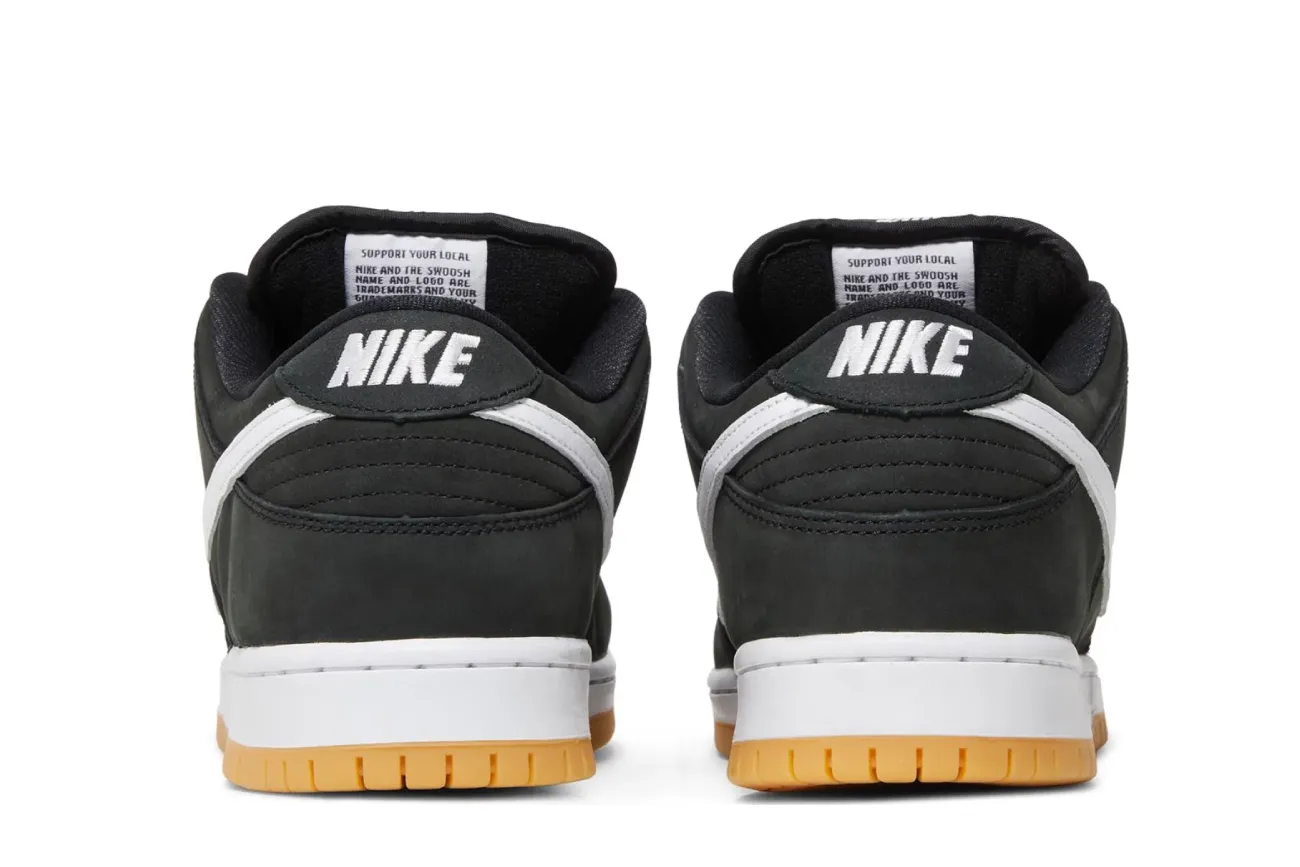 Dunk Low SB 'Black Gum'