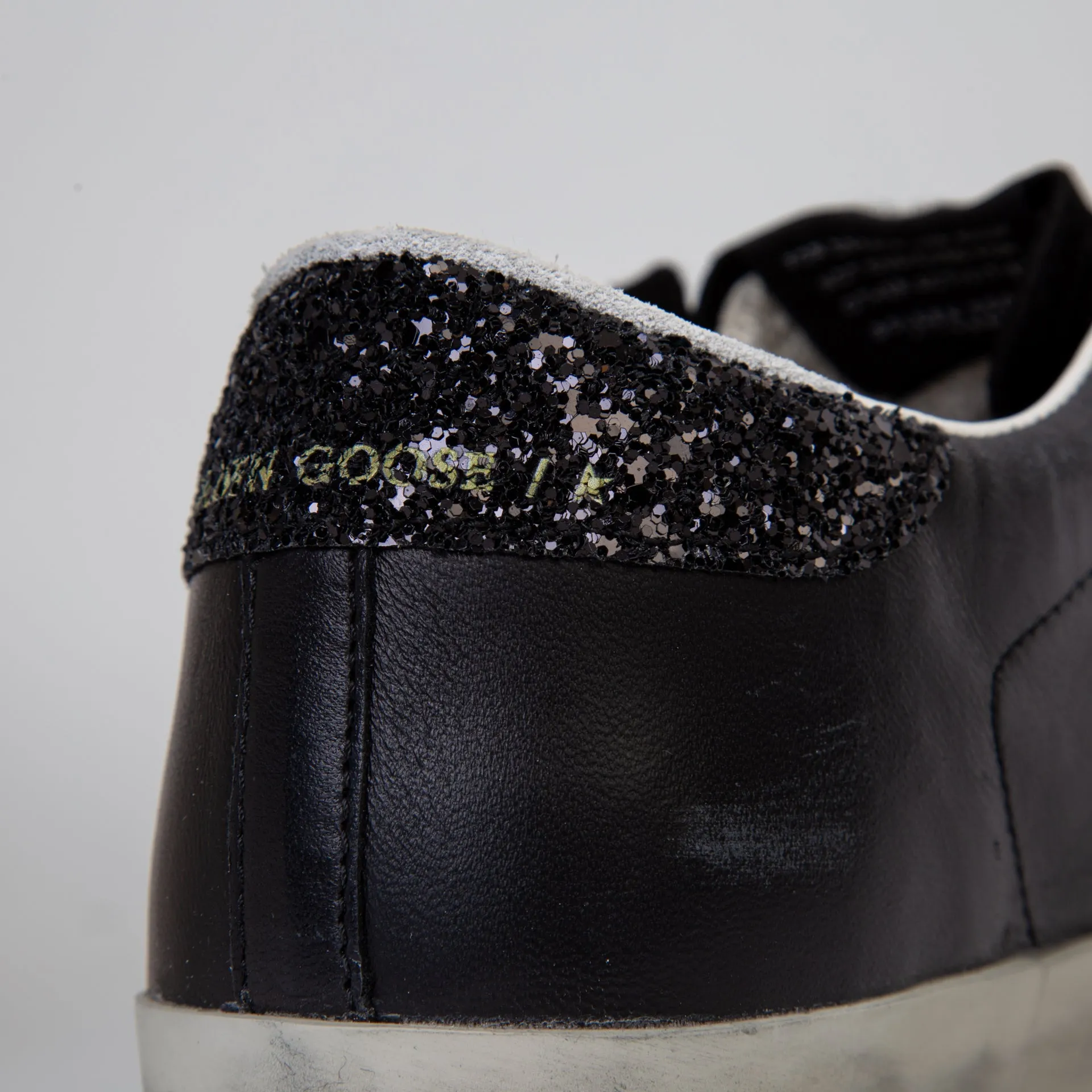 GOLDEN GOOSE SNEAKERS SUPER STAR GWF00101.F003463 90100