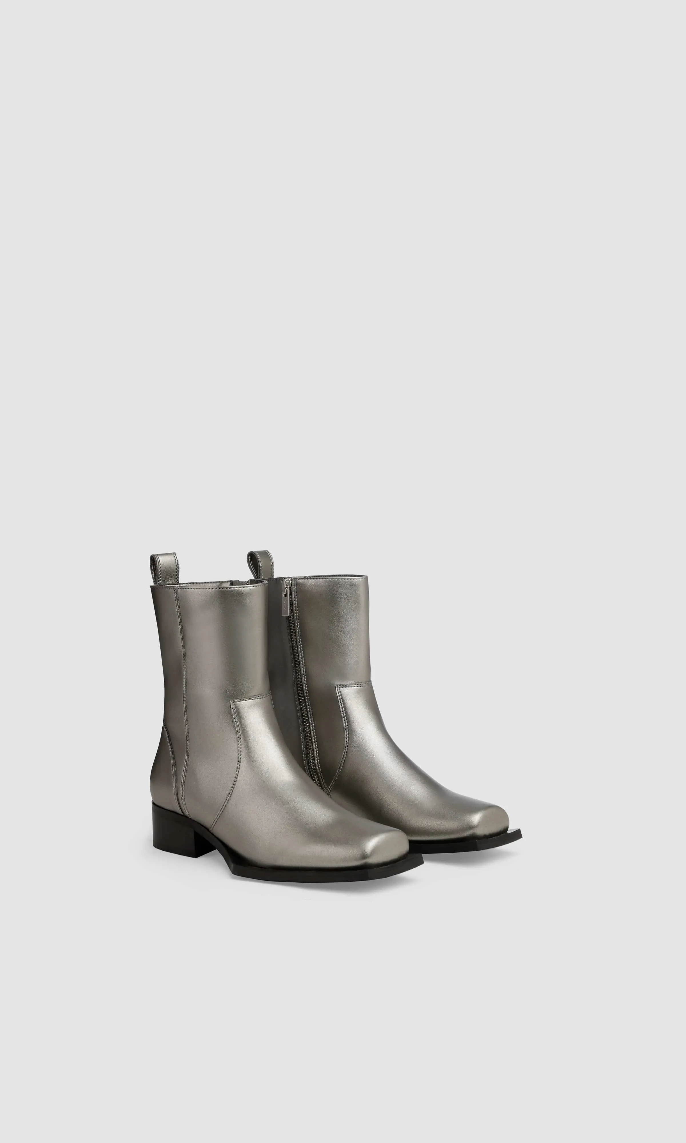 Karel Vegan Apple Leather Ankle Boots | Silver