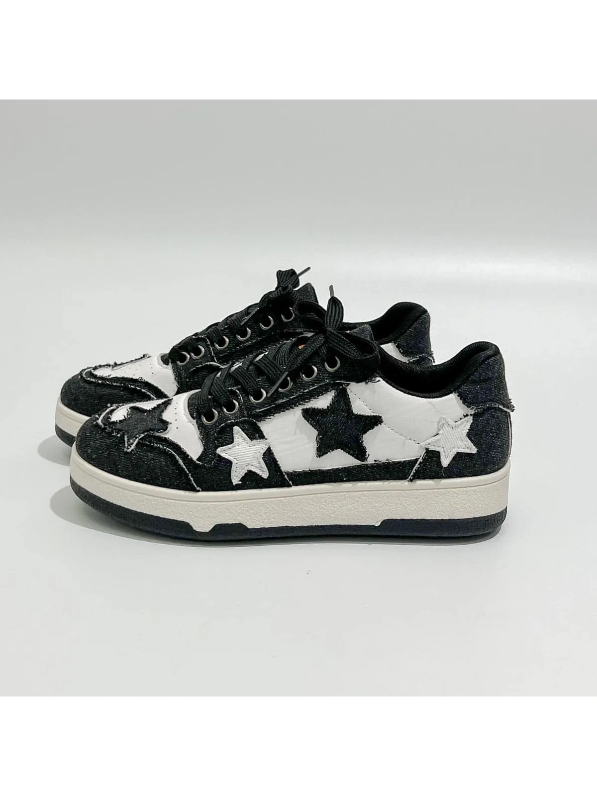 New Artistic Style Star Pattern Canvas Shoes for Women