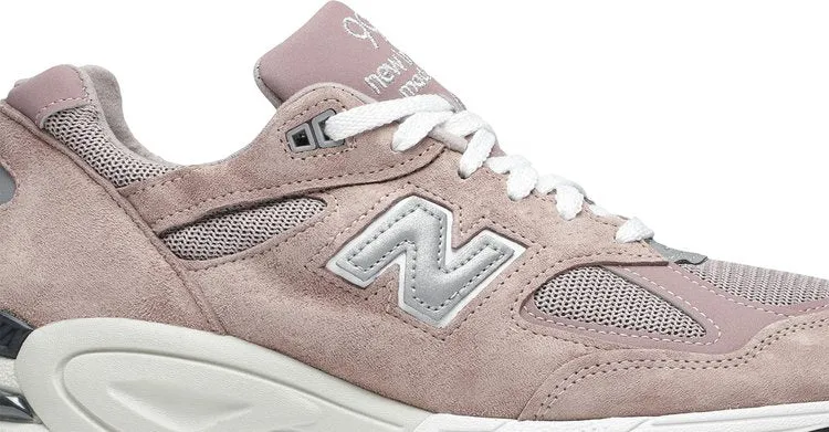 New Balance KITH x 990v2 Made in USA 'Dusty Rose' sneakers, pink