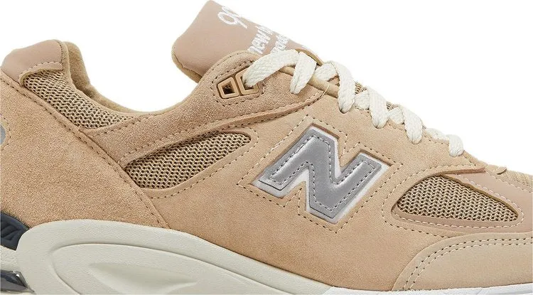 New Balance Kith x 990v2 Made in USA 'Tan' Sneakers, Tan