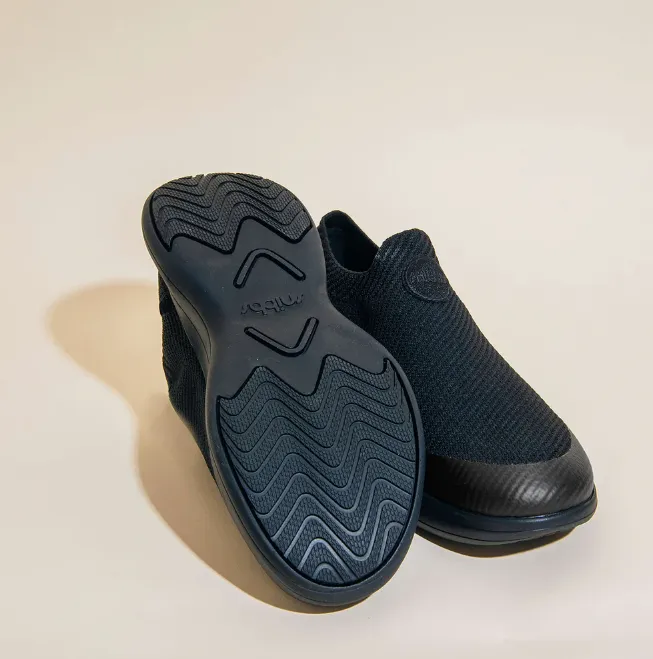 Orbit Slip-On - Eclipse Black