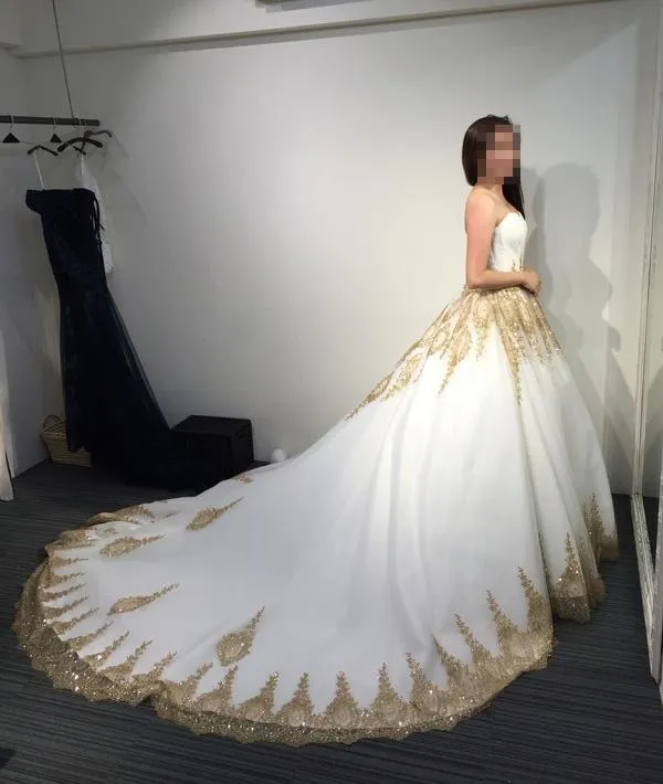 Princess Ball Gown Strapless Court Train White Tulle Wedding Dress With Gold Lace,bridal Dress,N399