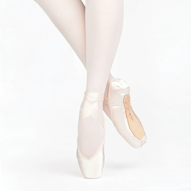 Russian Pointe Encore Pointe Shoes - V-Cut