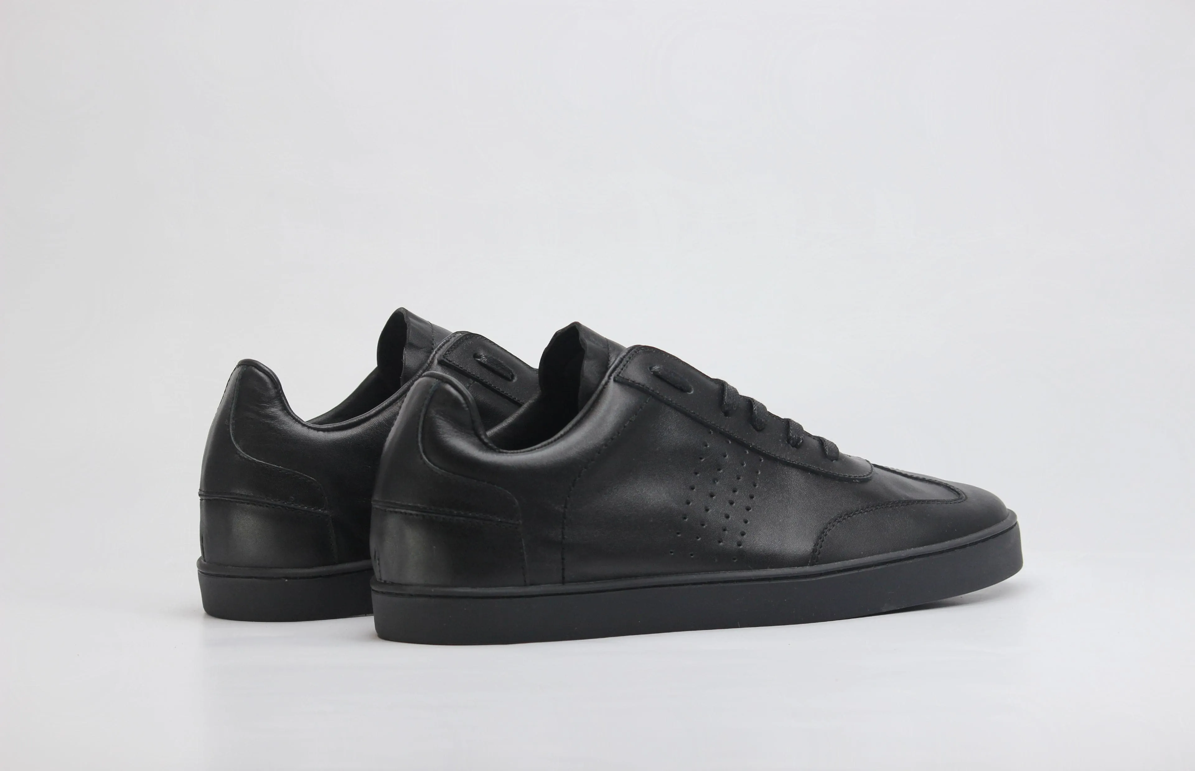 Sneakers BLAKE en cuir noir