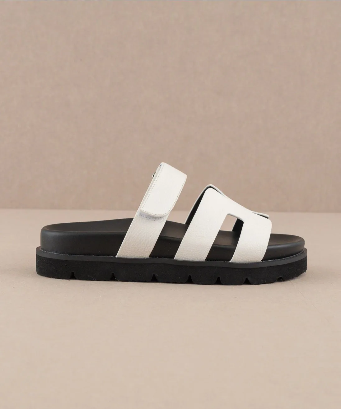 The Nice White Bold Sandal