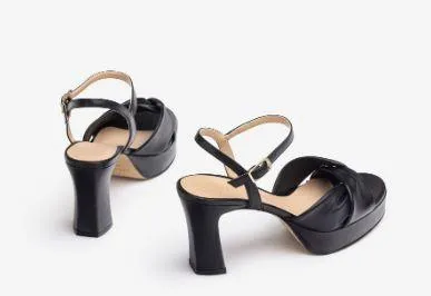 Unisa Black Platform Sandal ONOA