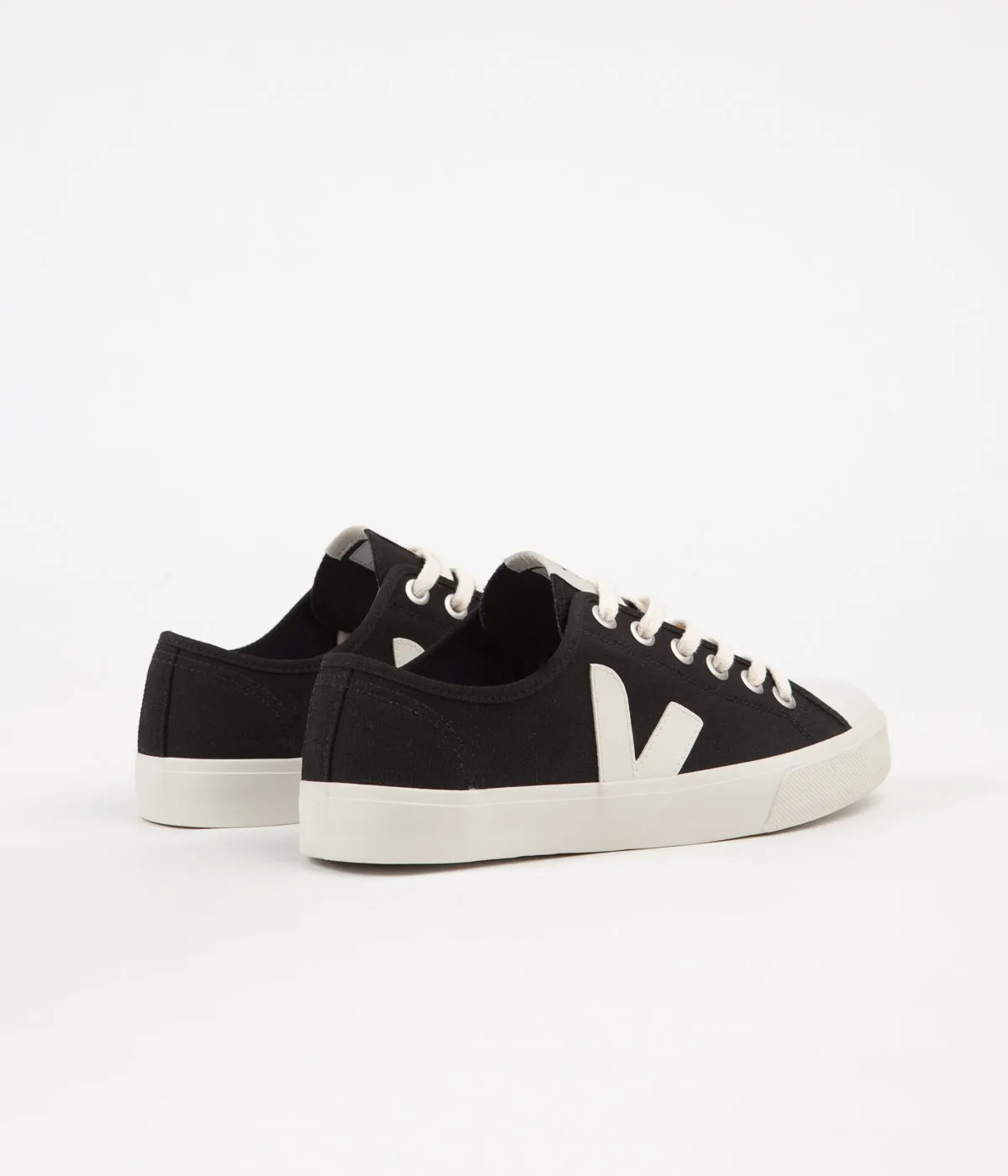 Veja Wata Canvas Shoes - Black / White